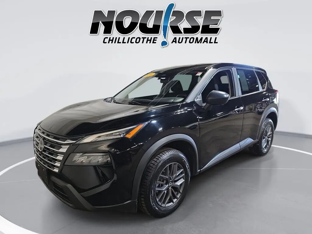 2024 Nissan Rogue S — photo 1 of 13
