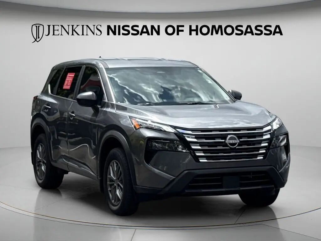 2026 Nissan Rogue S — photo 1 of 10