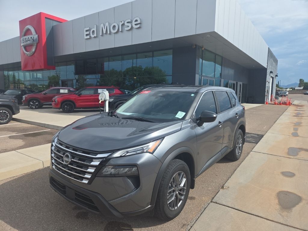 2026 Nissan Rogue S — photo 1 of 13