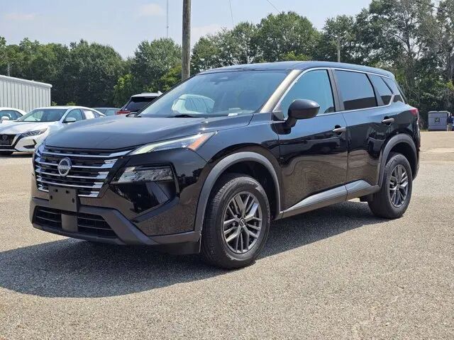 2024 Nissan Rogue S — photo 1 of 1