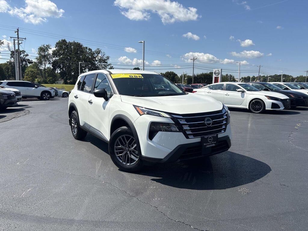 2025 Nissan Rogue S — photo 1 of 13