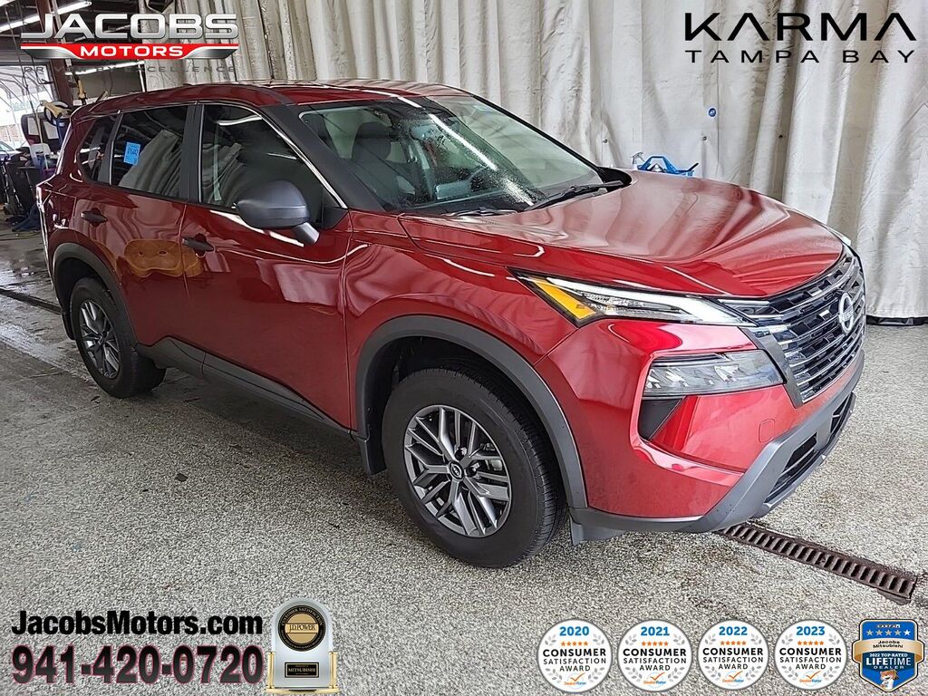 2026 Nissan Rogue S — photo 1 of 10
