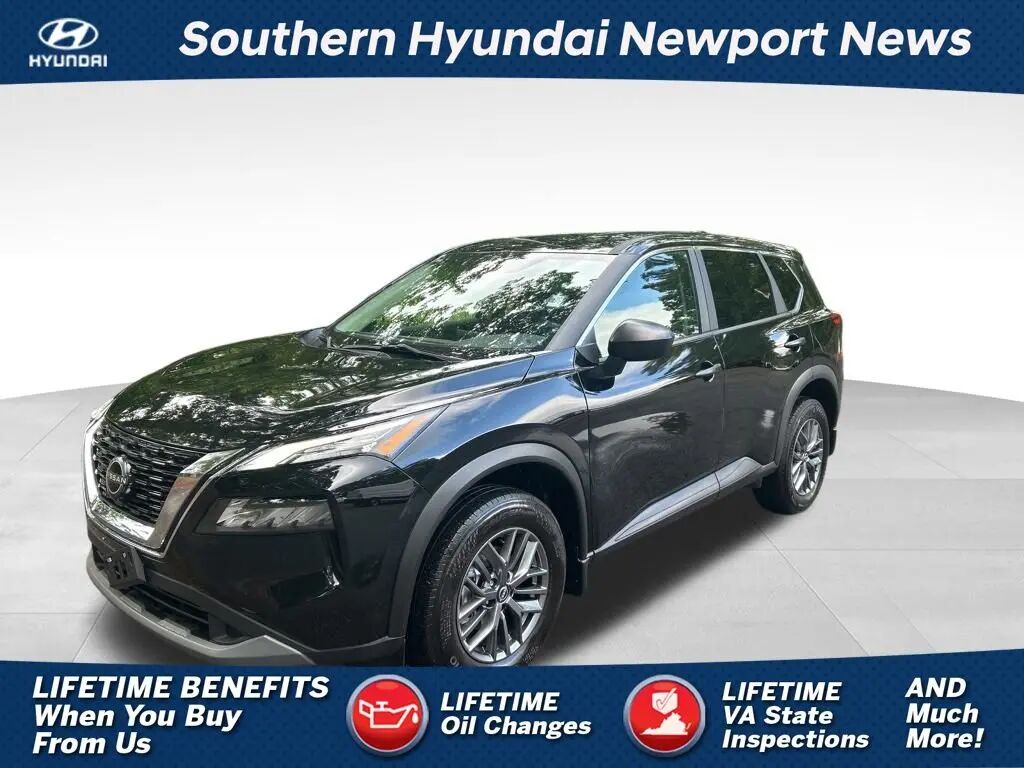 2023 Nissan Rogue S — photo 1 of 13