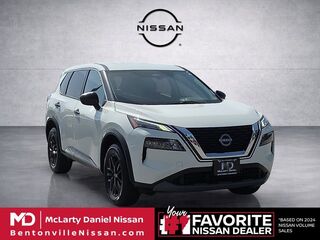 2022 Nissan Rogue S