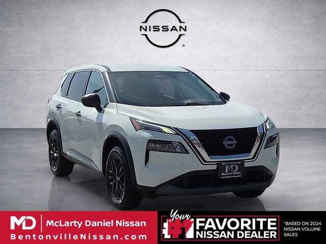 2022 Nissan Rogue S