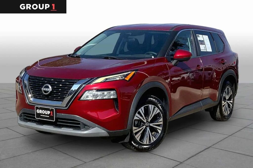 2022 Nissan Rogue SV — photo 1 of 13