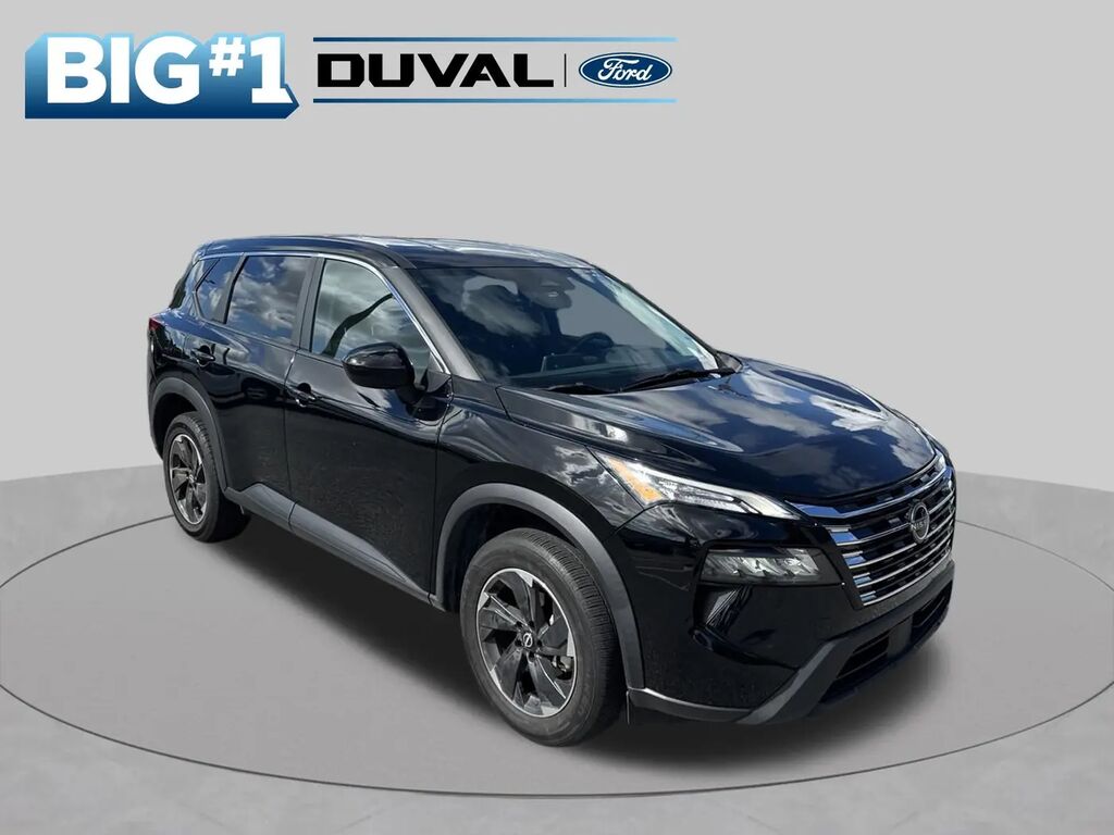 2025 Nissan Rogue SV — photo 1 of 13