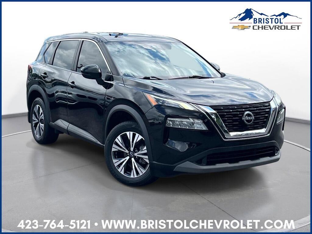2022 Nissan Rogue SV — photo 1 of 12