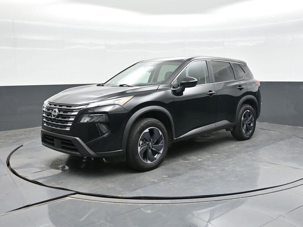 2024 Nissan Rogue SV — photo 1 of 1