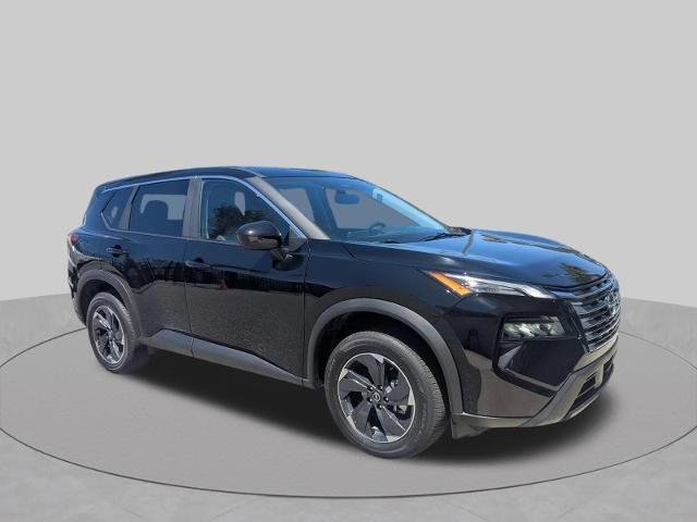 2026 Nissan Rogue SV — photo 1 of 3