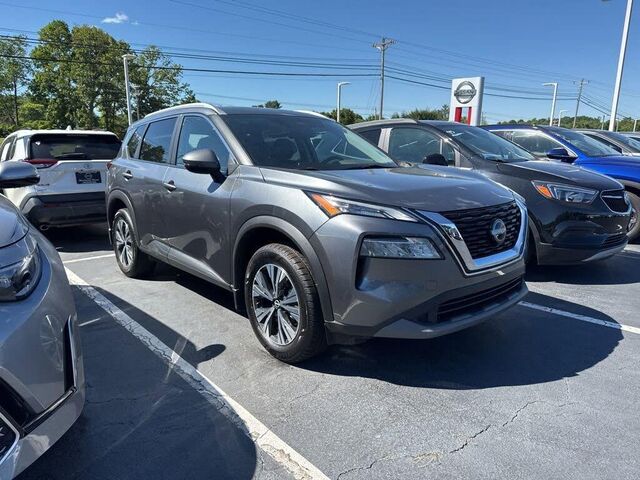 2022 Nissan Rogue SV