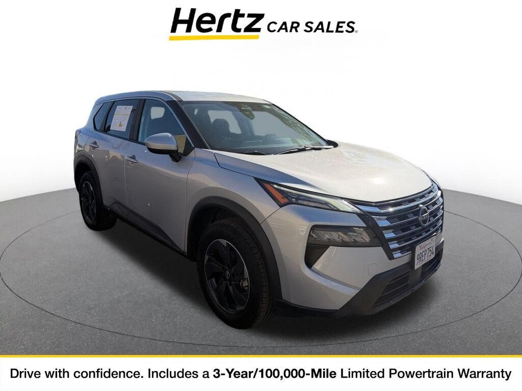 2025 Nissan Rogue SV — photo 1 of 11