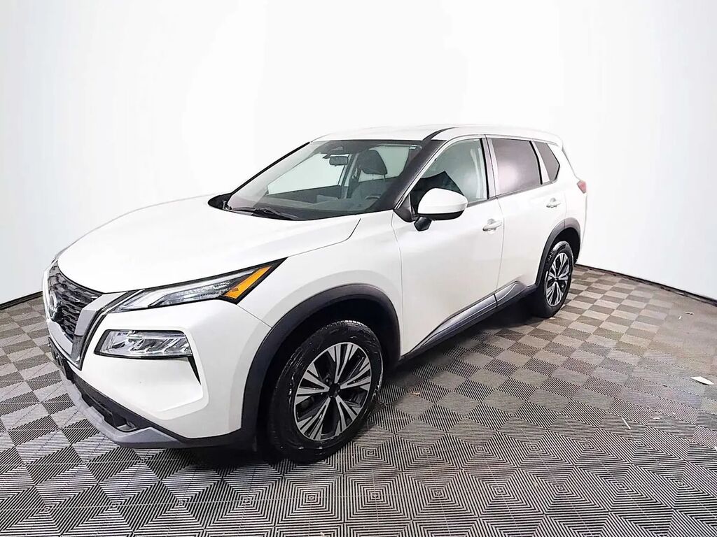 2023 Nissan Rogue SV — photo 1 of 13