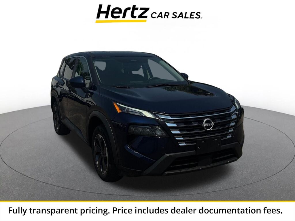 2025 Nissan Rogue SV — photo 1 of 11