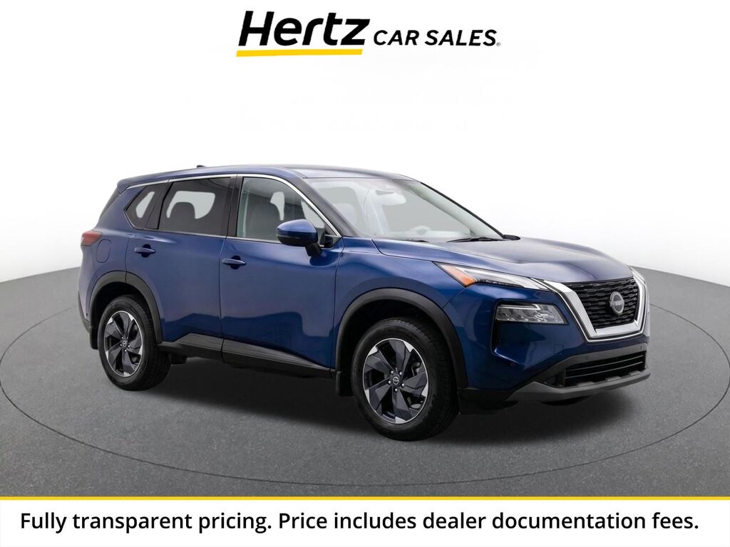 2025 Nissan Rogue SV — photo 1 of 8