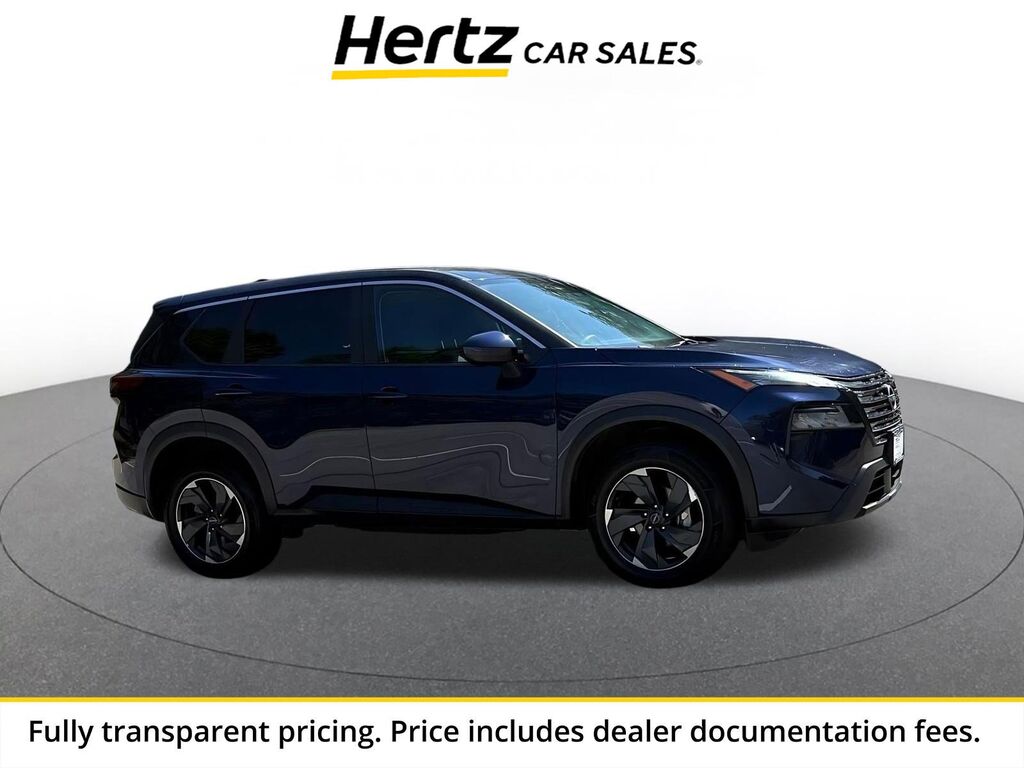 2024 Nissan Rogue SV — photo 1 of 11