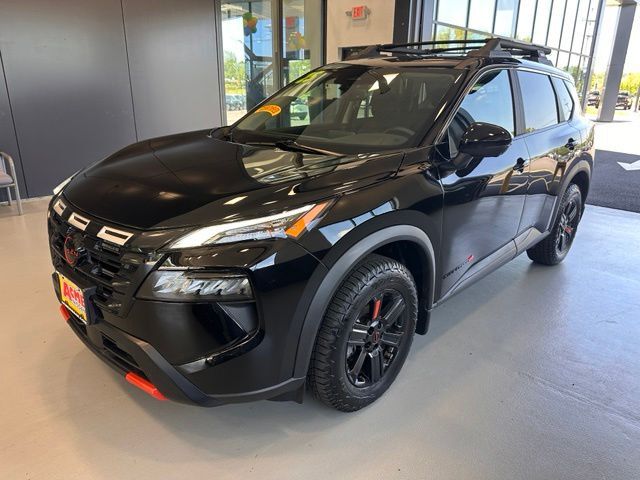2025 Nissan Rogue Rock Creek