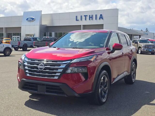 2025 Nissan Rogue SV — photo 1 of 13