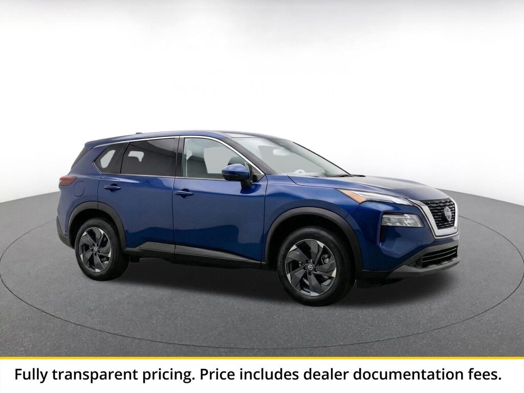 2025 Nissan Rogue SV — photo 1 of 9