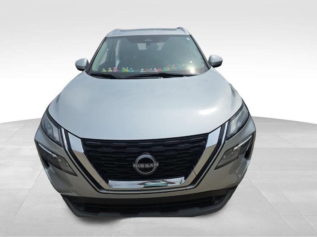 2023 Nissan Rogue SV — photo 1 of 1