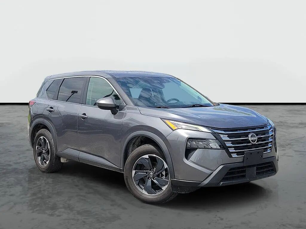 2024 Nissan Rogue SV — photo 1 of 12