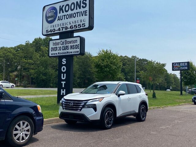 2025 Nissan Rogue SV