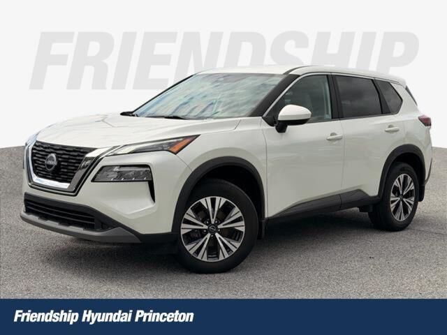 2023 Nissan Rogue SV — photo 1 of 10