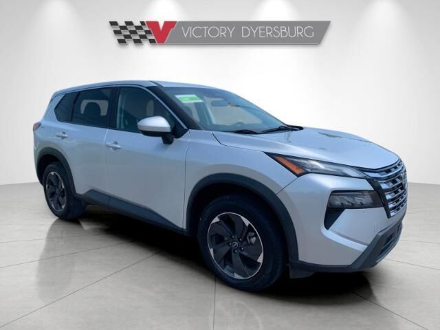 2024 Nissan Rogue SV — photo 1 of 1