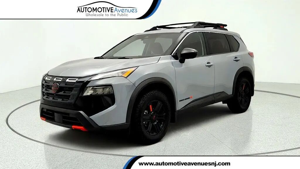 2026 Nissan Rogue SV