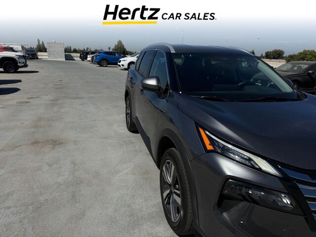 2026 Nissan Rogue SL