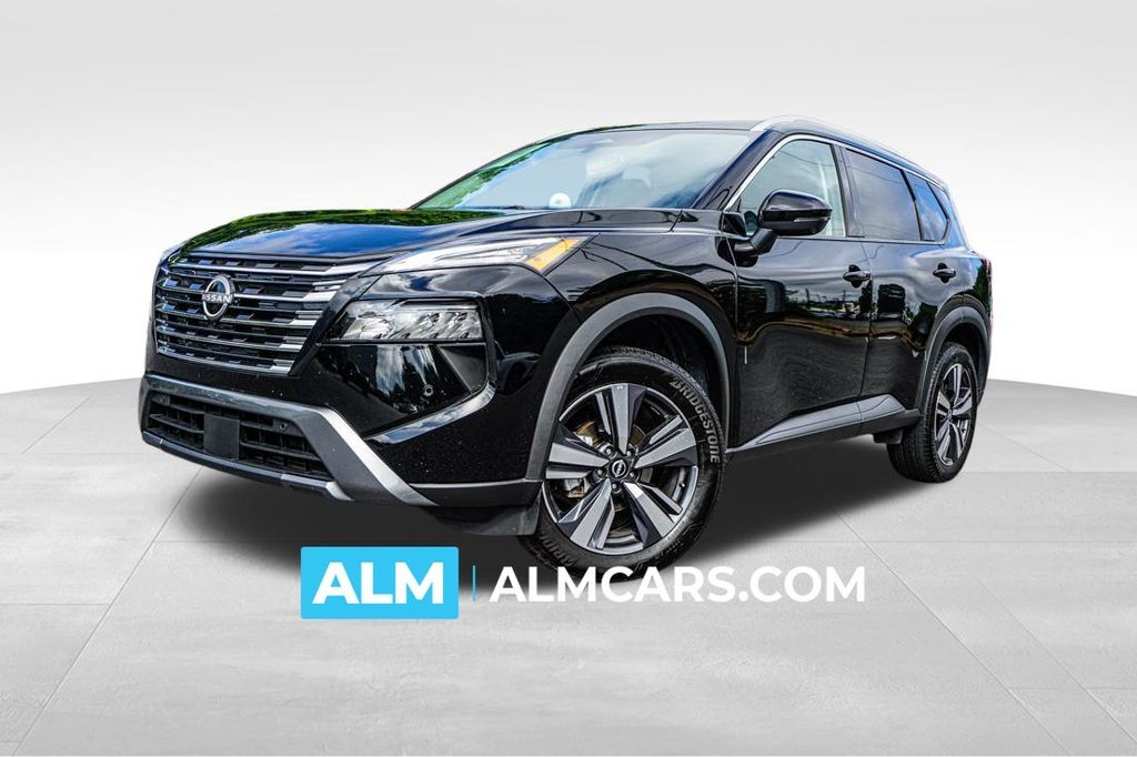2026 Nissan Rogue SL — photo 1 of 13