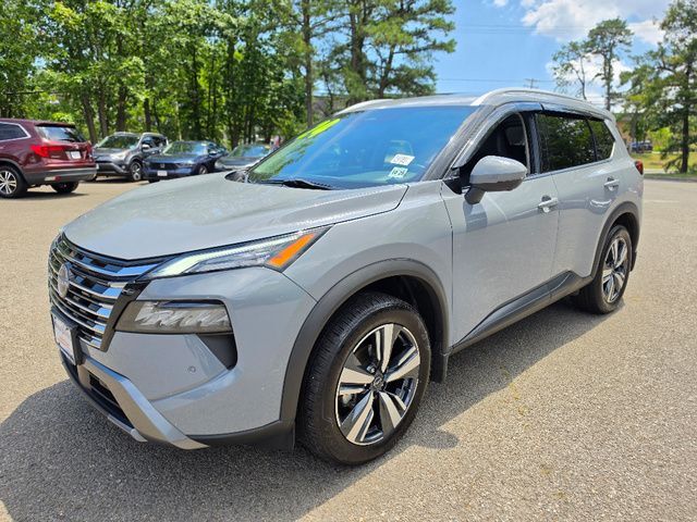 2024 Nissan Rogue SL
