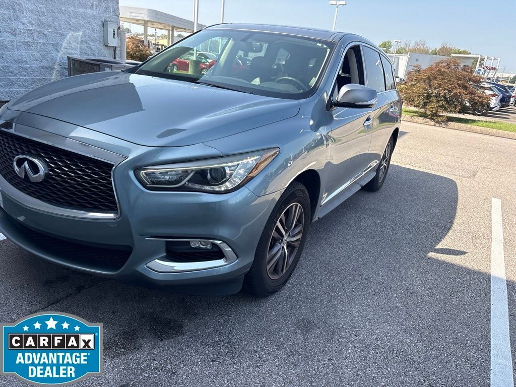 2018 INFINITI QX60 Base — photo 1 of 6