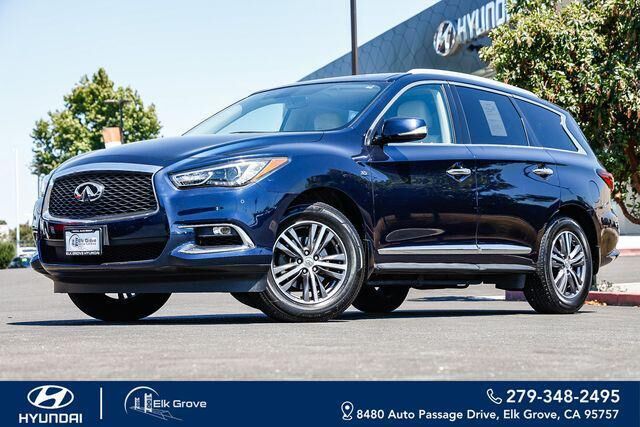 2017 INFINITI QX60 Base