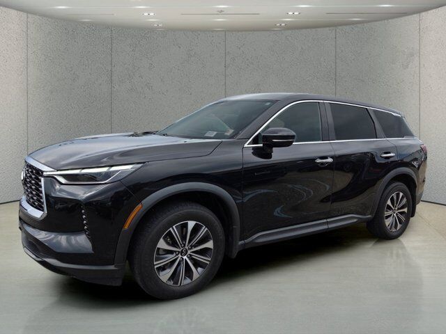 2023 INFINITI QX60 PURE — photo 1 of 13