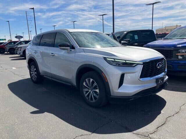 2023 INFINITI QX60 Pure