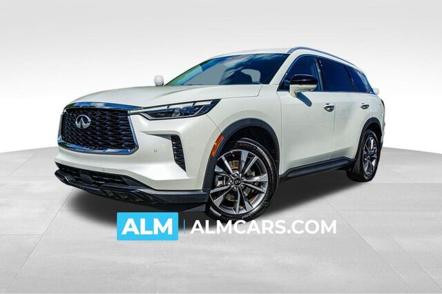 2023 INFINITI QX60 LUXE