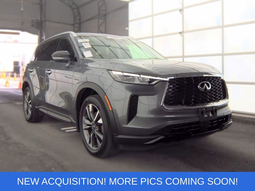2023 INFINITI QX60 LUXE — photo 1 of 7