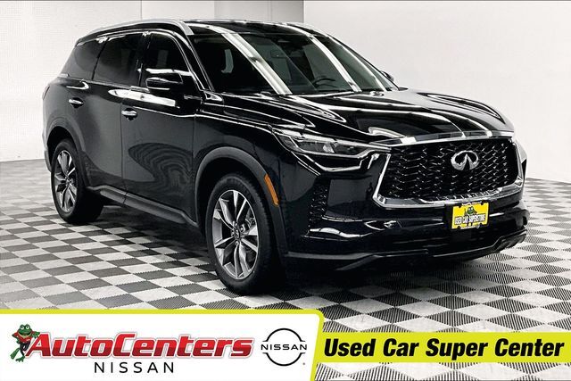 2024 INFINITI QX60 LUXE