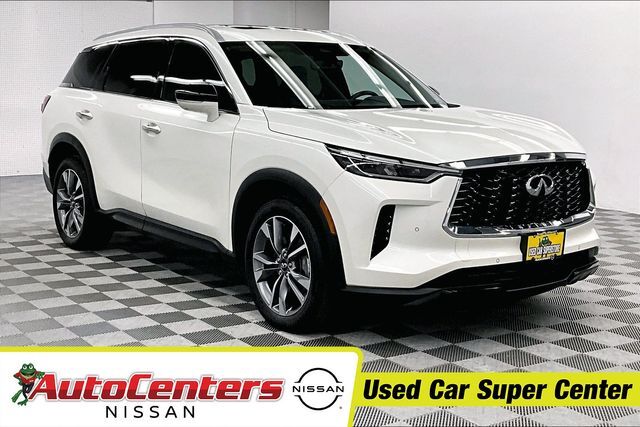 2024 INFINITI QX60 LUXE
