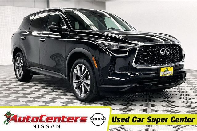 2024 INFINITI QX60 LUXE