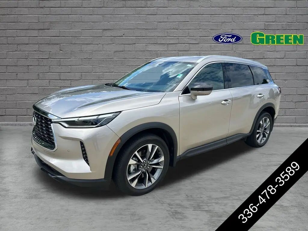 2023 INFINITI QX60 Luxe — photo 1 of 13