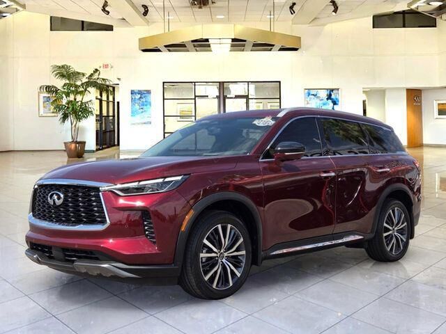 2023 INFINITI QX60 Sensory — photo 1 of 1