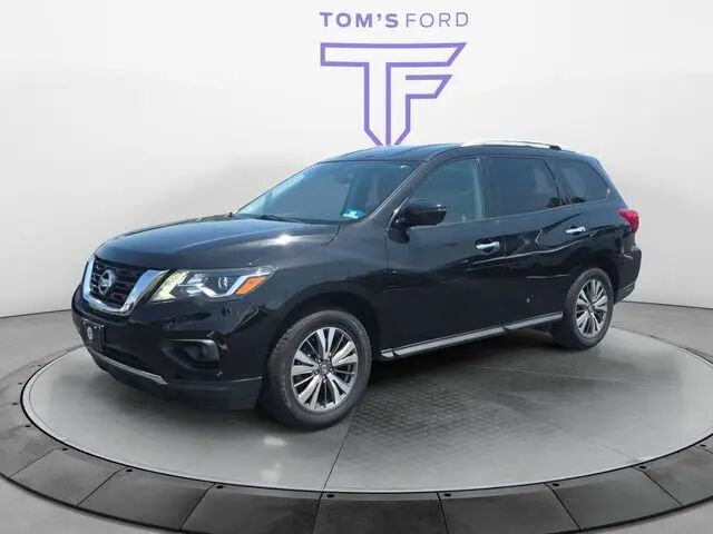2020 Nissan Pathfinder SL