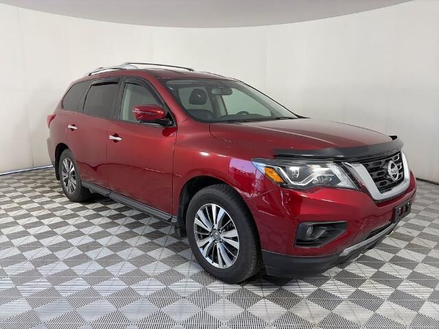 2020 Nissan Pathfinder SL