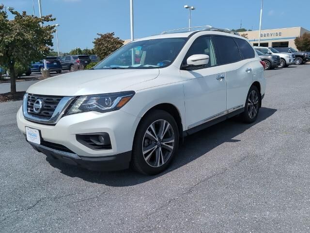 2020 Nissan Pathfinder Platinum