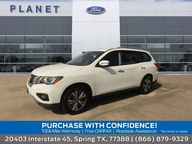 2017 Nissan Pathfinder S
