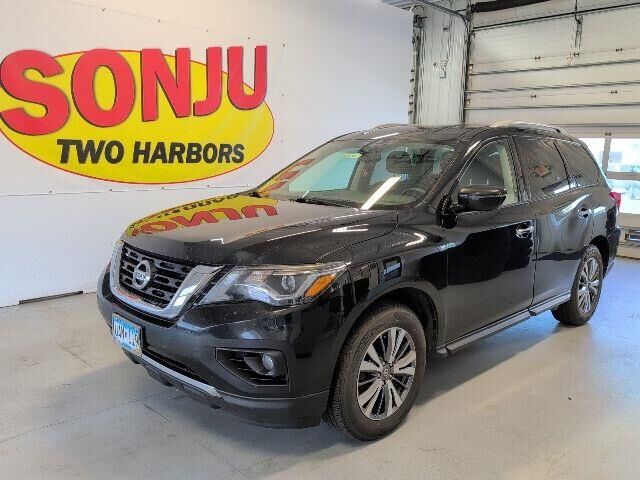 2019 Nissan Pathfinder S
