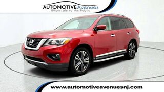 2017 Nissan Pathfinder Platinum
