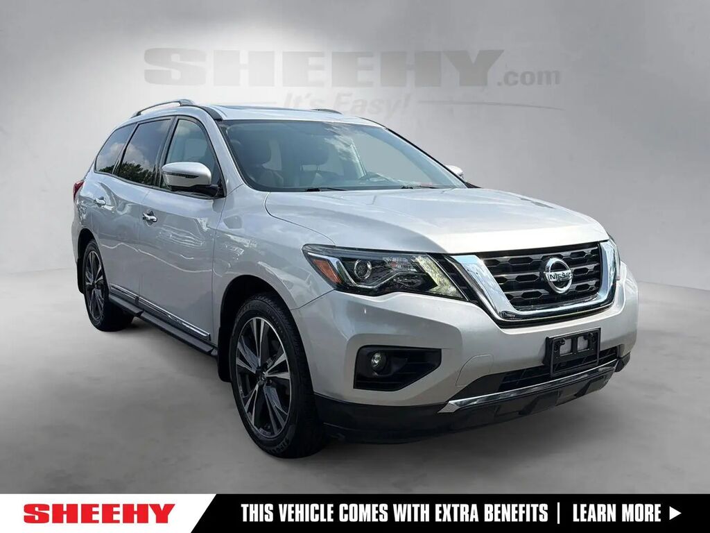 2018 Nissan Pathfinder S — photo 1 of 10